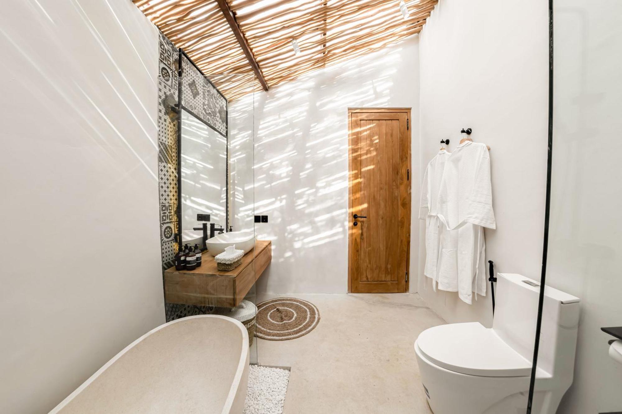 Hijau By Evdekimi - Charming 2br Escape With Pool, Outdoor Lounge, Lush Garden - Long Extras Villa Ubud