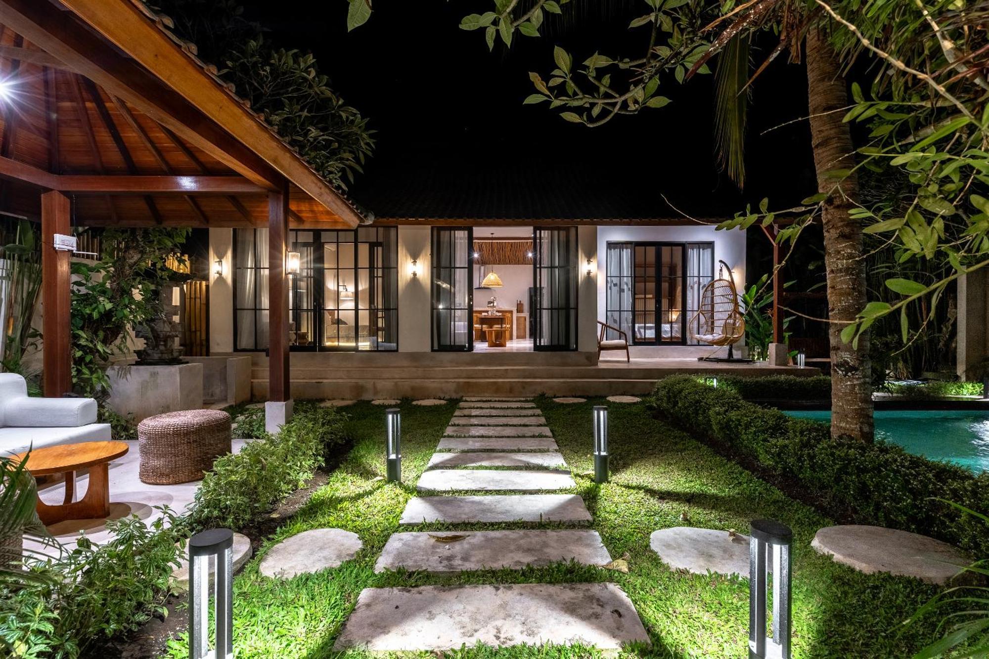 Hijau By Evdekimi - Charming 2br Escape With Pool, Outdoor Lounge, Lush Garden - Long Extras Villa