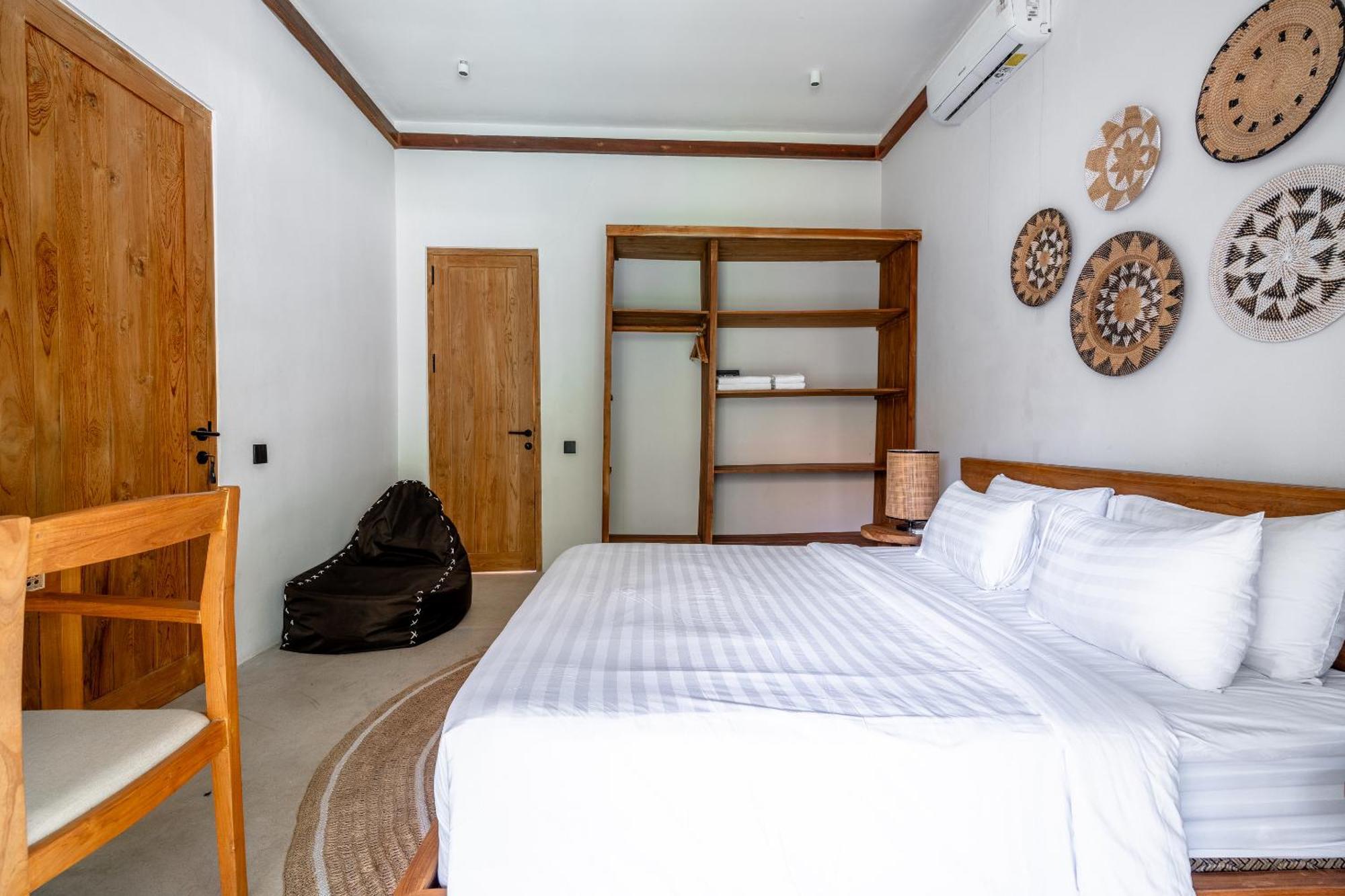 Hijau By Evdekimi - Charming 2br Escape With Pool, Outdoor Lounge, Lush Garden - Long Extras Villa *