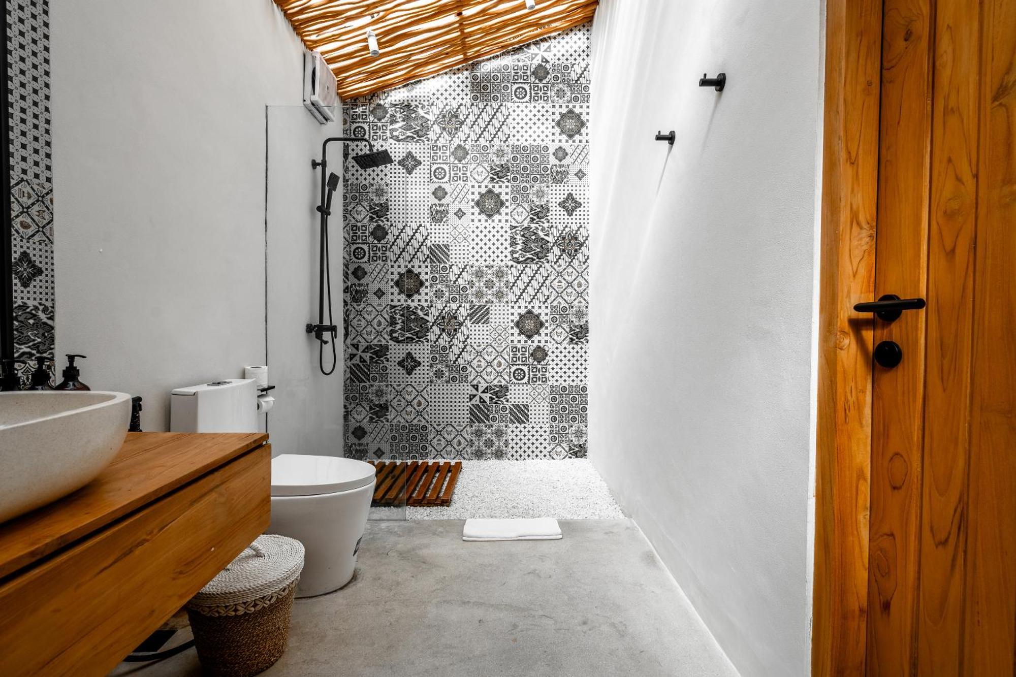 Hijau By Evdekimi - Charming 2br Escape With Pool, Outdoor Lounge, Lush Garden - Long Extras Villa Ubud